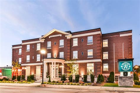 champlain hotel orillia ontario  an Ascend Hotel Collection A luxury boutique Orillia hotel just steps